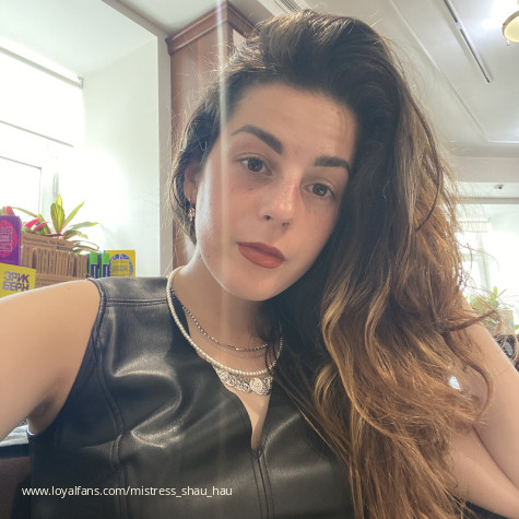 HauzerSharlottemistress avatar