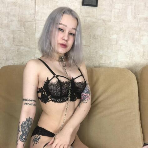 Larena222 avatar