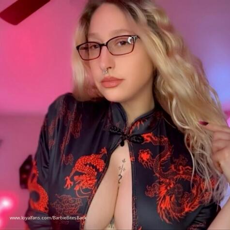 Blonde Bratty Barbie avatar