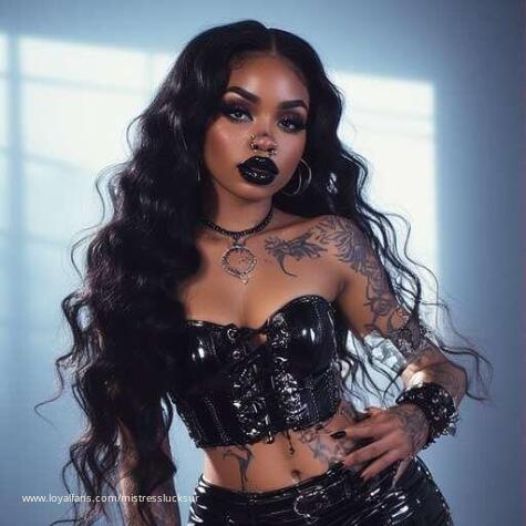 Mistress Lucksur avatar