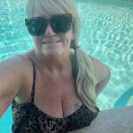 CurvyCarolinaSue avatar