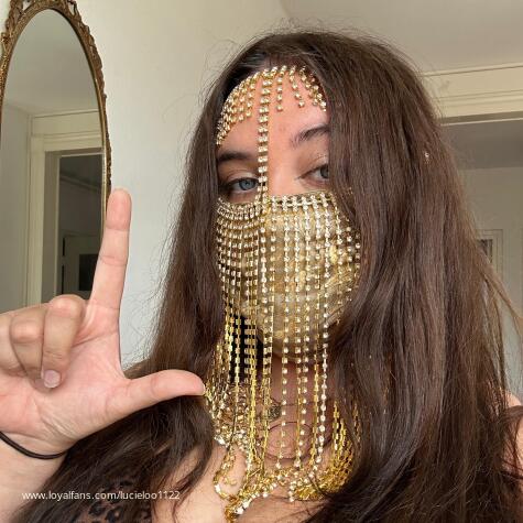 LucieLoo1122 avatar