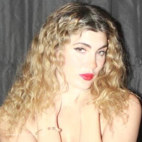 Alyasunset avatar
