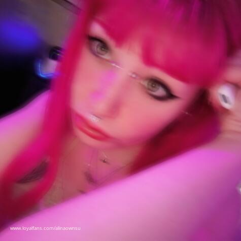 alinaownsu avatar