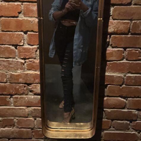 Truly Yours23 avatar