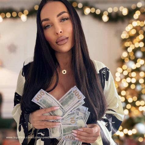 Nikki Richmond avatar