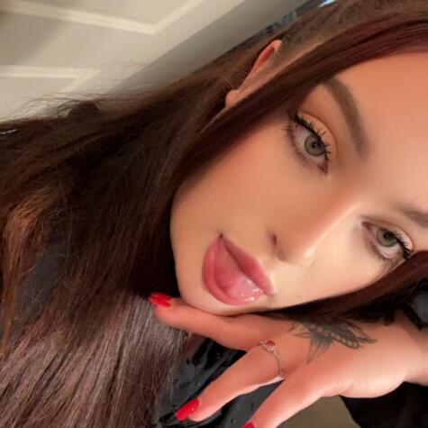 Goddesstiffany279 avatar