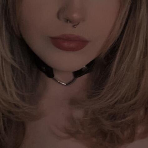 Ellieownsyou avatar