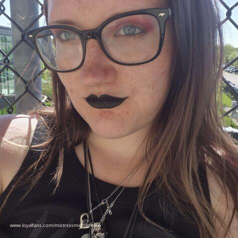 MistressMidnight666 avatar