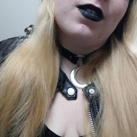 MommyHexx avatar