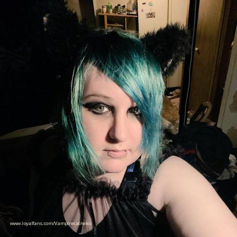 VampirecatNeko avatar