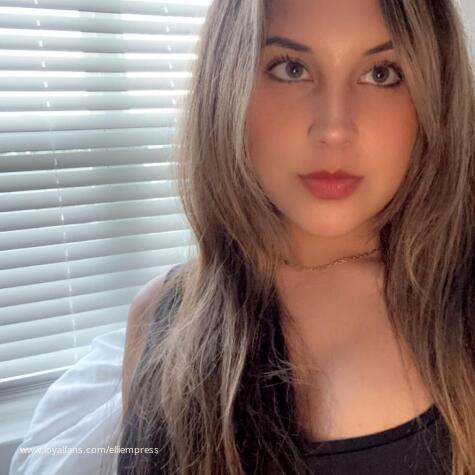 Elliempress avatar