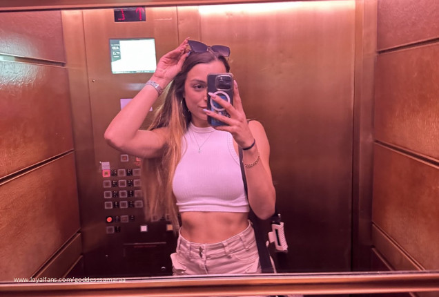 Samara Bb Say hello to your goddess with a coffee send - Samaraa Official Photos ...