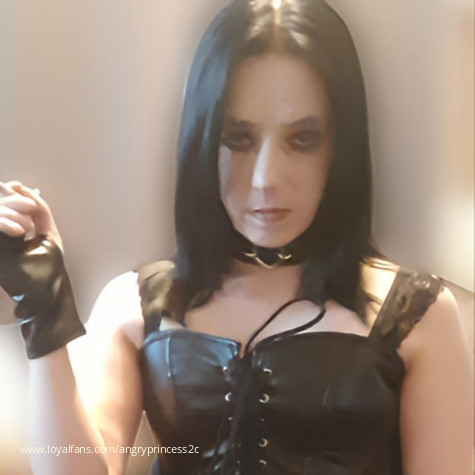 AngryPrincess2C avatar