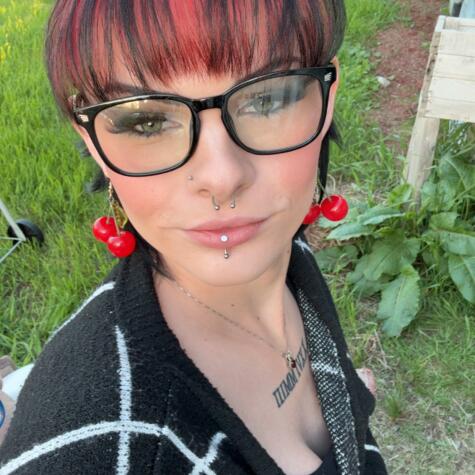 BadGirlAda avatar