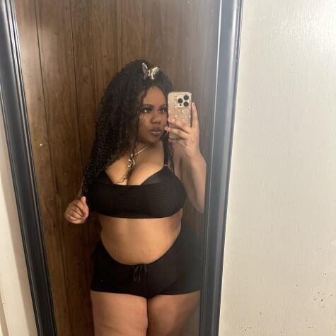 Aura A. ✨ avatar