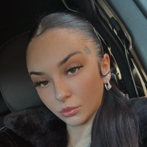 Sassy222 avatar