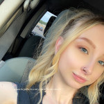 Petitehousewife1 avatar