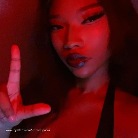 Princessniiccii avatar