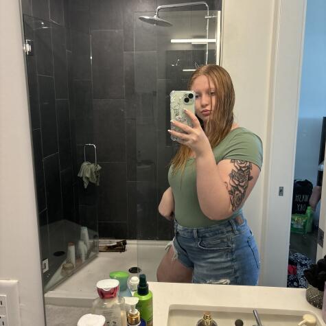 Elle2556 avatar