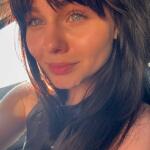 🐝Yanova🐝 avatar