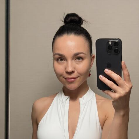 Miss Alina PeeGoddess avatar