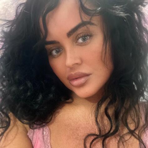 Queen Raven 333 avatar