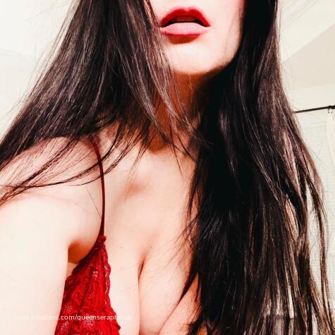 QueenSeraphinaX avatar