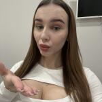 Honey Vasilisa GIANTESS l DOMINATION avatar