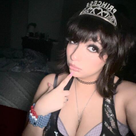 lizzie xD’s Official Social Fan Page | LoyalFans