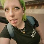 Giggle__Slut avatar