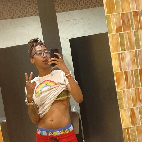 Sexyshordss avatar