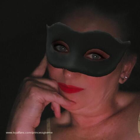 Princess Giveme avatar