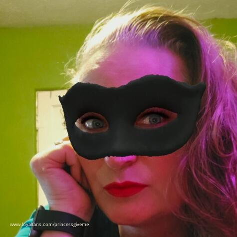 Princess Giveme avatar
