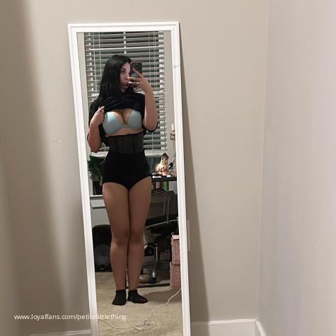 Petitelittlething avatar