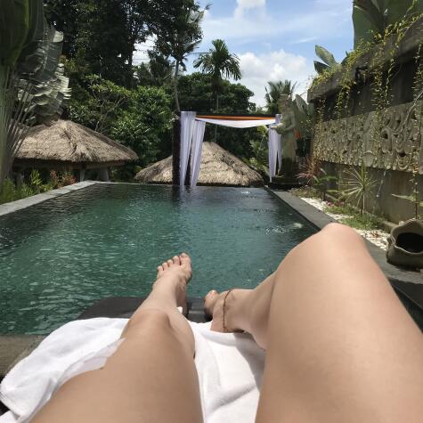 FabulousFeetFinDom avatar