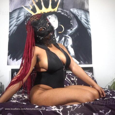 Goddess Feisty Hairy Humiliatrix Findom Femdom avatar