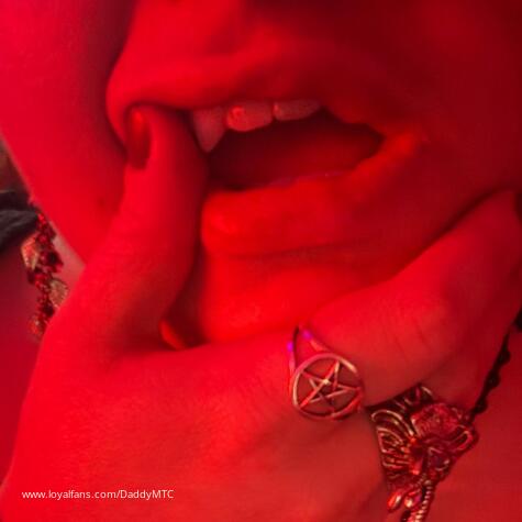 Manuela Throb Cumstock avatar