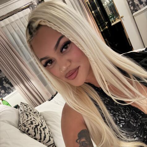 Goddess Toshi's videos and clips | Official account | LoyalFans