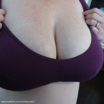 NicoleMarie31 avatar