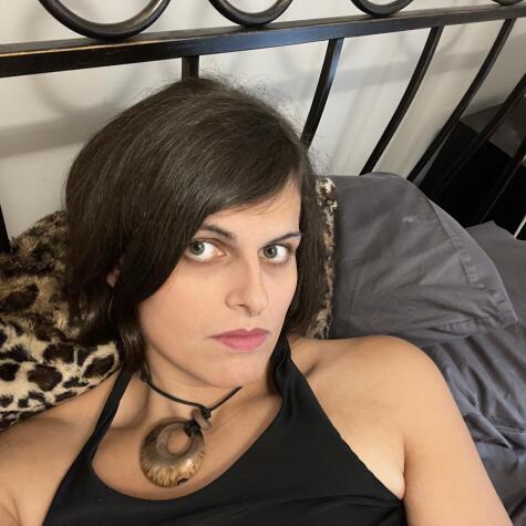 hecate94 avatar