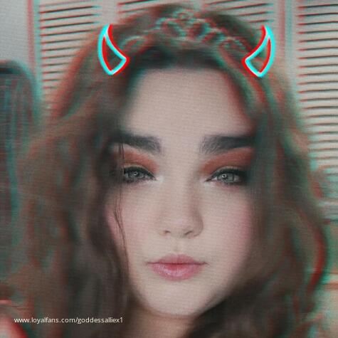 Goddess Allie x avatar