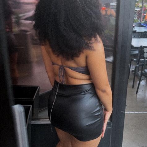 SexyDee96 avatar