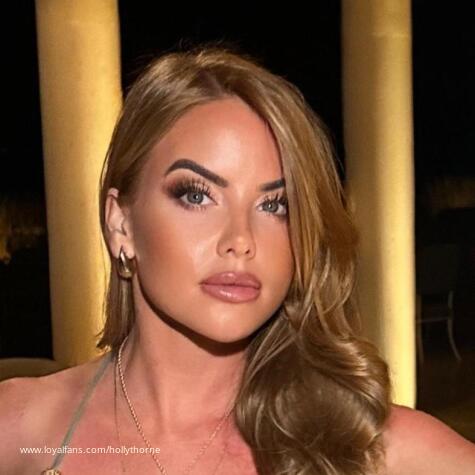 Holly Thorne avatar