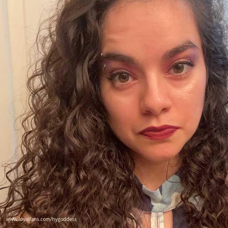 Goddess Hydra’s Official Social Fan Page LoyalFans