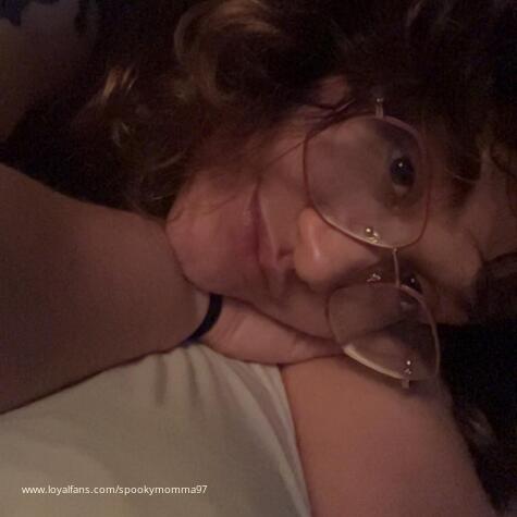 SpookyMomma97 avatar