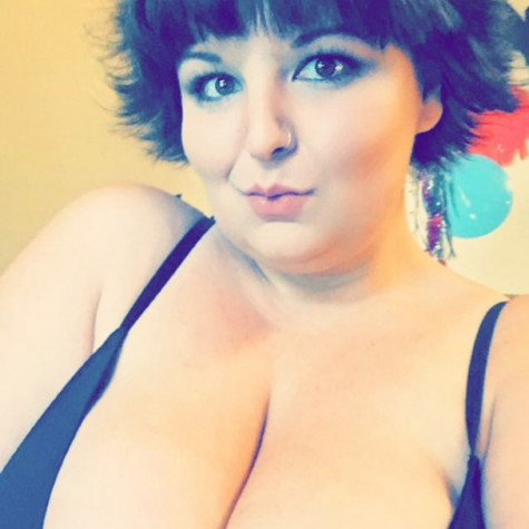 Lucy Lenore’s Official Social Fan Page | LoyalFans