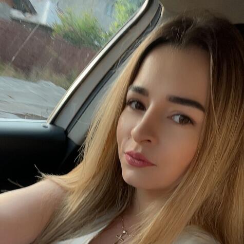 ErikaErikaelena avatar