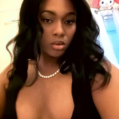 QueenZandi avatar