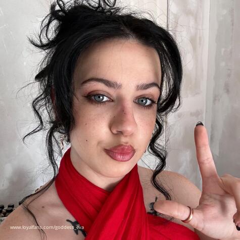 SultryGoddesseva avatar